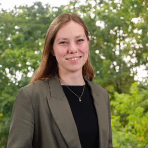 Portretfoto van social marketeer Ilona Braat bij Vip-Agency